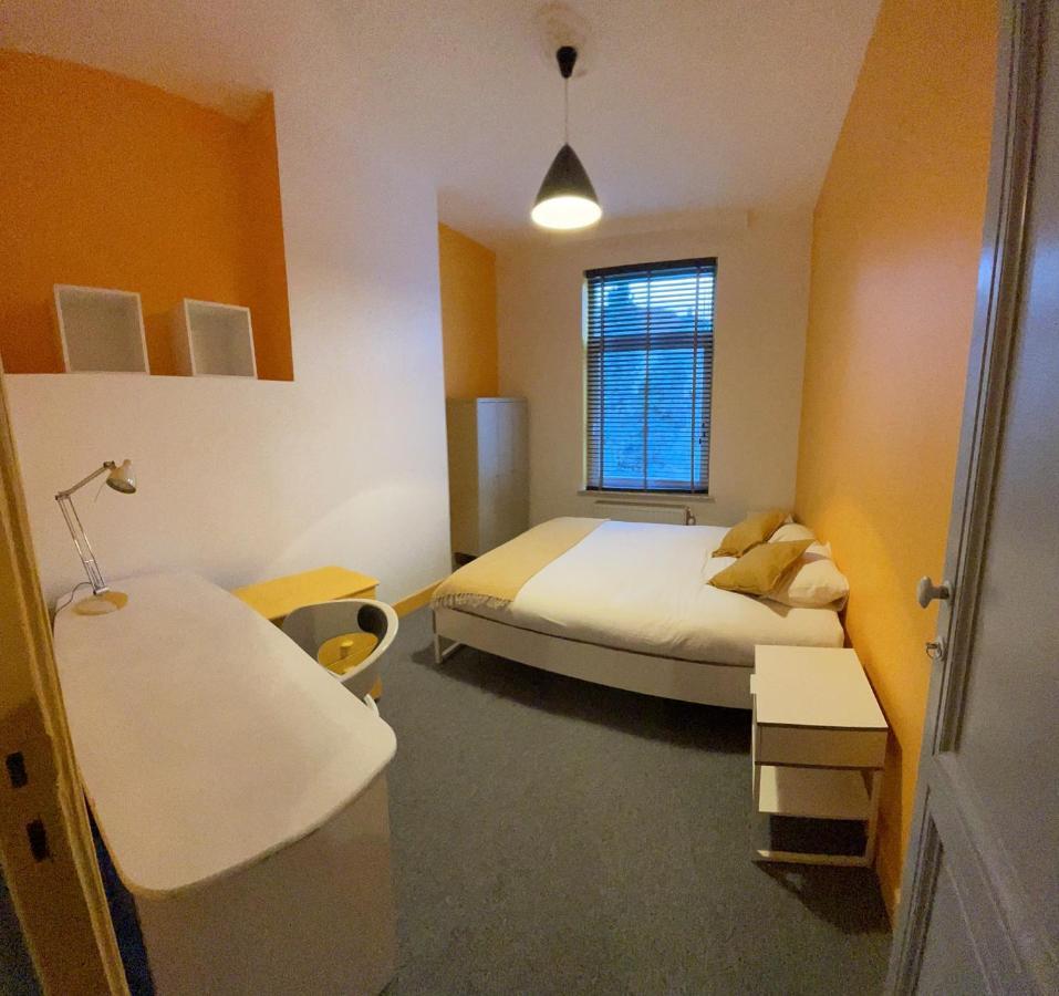 Guest House Bxl Брюссель Екстер'єр фото